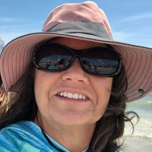 Meet your Posher, Sheryl